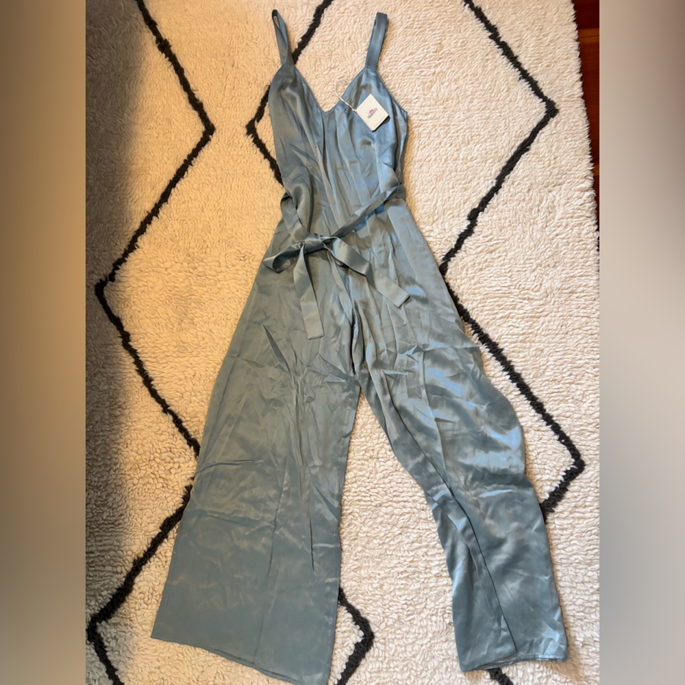Faherty Sandwashed Silk Jumpsuit | Silver Blue XS